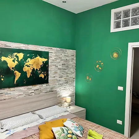 Apartment Bloom House